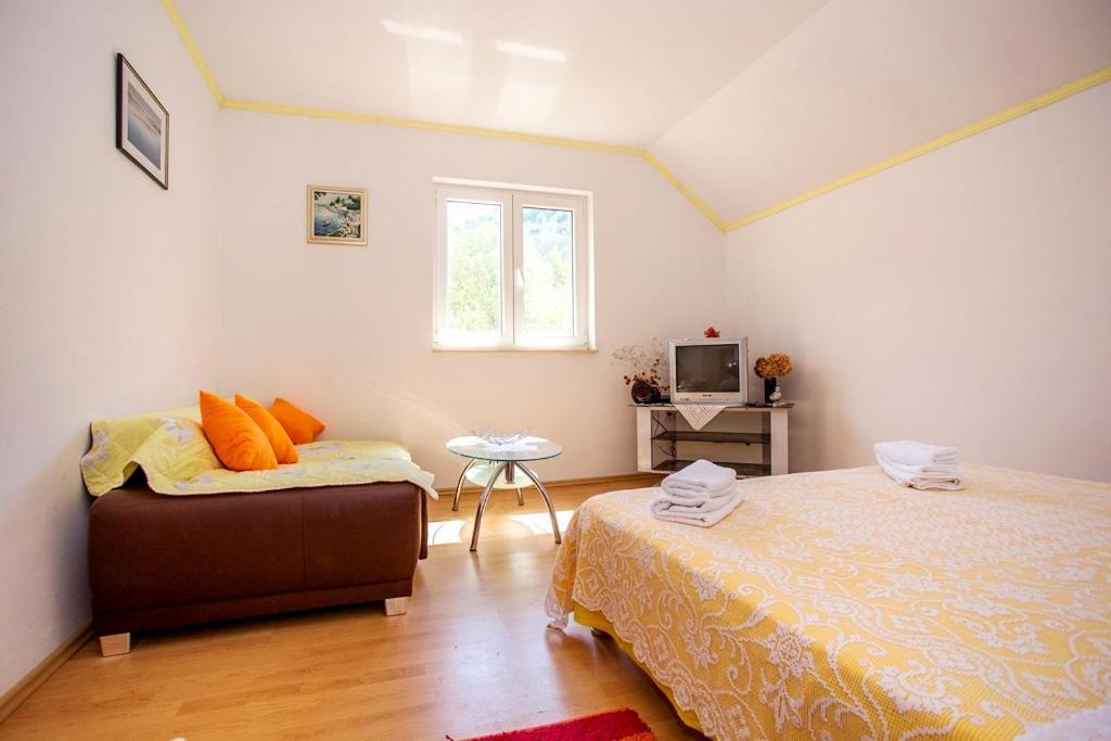 Apartment Varezic Стон Екстериор снимка